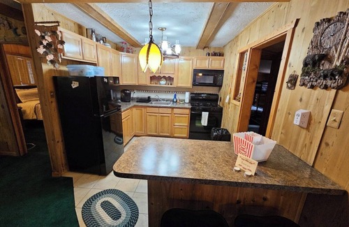 Cloudcroft Cabin | 15 Spruce Meadow · Sweet, Cozy Cabin Just 6 Miles from Cloudcroft