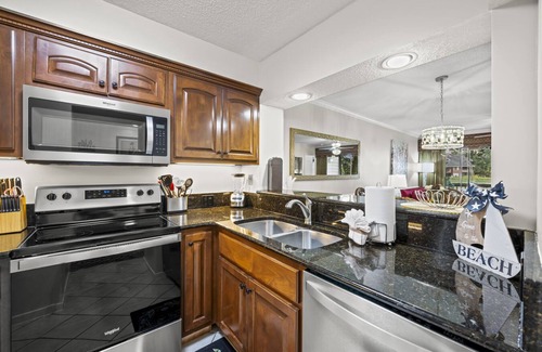Arcadian Shores Condo | $150 activities - E-gift card when you book -Only Steps to the Beach | Floor w Private Entry| AH115