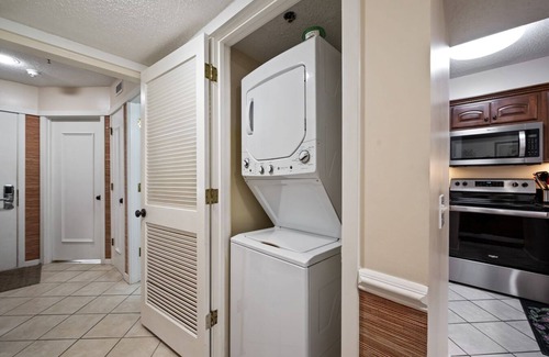 Arcadian Shores Condo | $150 activities - E-gift card when you book -Only Steps to the Beach | Floor w Private Entry| AH115