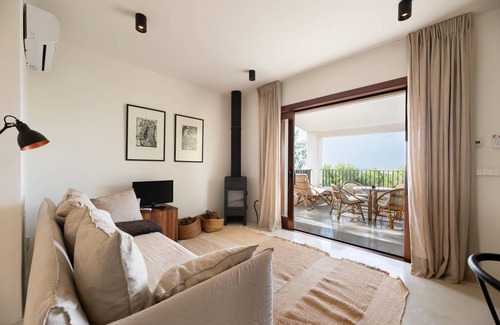 Cala Comte House | 150 m² House ∙ 2 bedrooms ∙ 4 guests