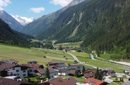 Volderau Apartment | 150 m² Apartment ∙ 3 bedrooms ∙ 8 guests