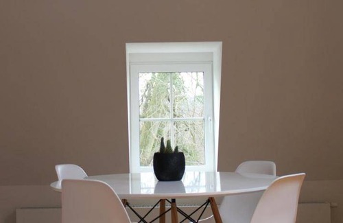 Tilff Apartment | 150 m² Apartment ∙ 2 bedrooms ∙ 4 guests