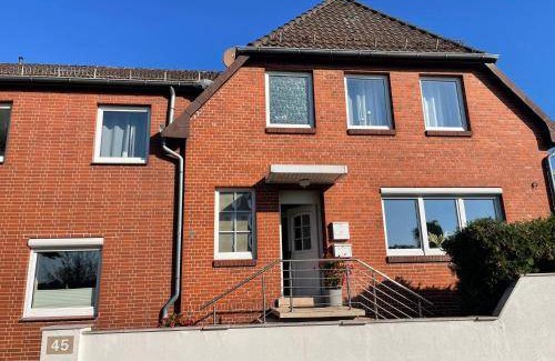 Region Hannover District Apartment | 150 m² Apartment ∙ 2 bedrooms ∙ 10 guests