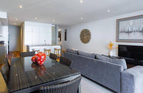 Cowes Apartment | 150 m² Apartment ∙ 3 bedrooms ∙ 7 guests