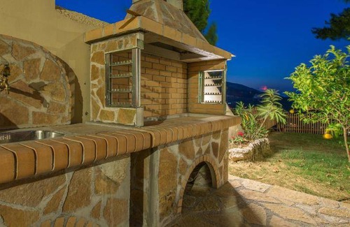Limni Keri Apartment | 150 m² Apartment ∙ 3 bedrooms ∙ 8 guests