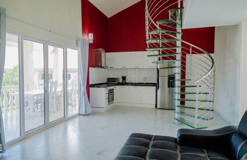 Noord Apartment | 150 m² Apartment ∙ 5 bedrooms ∙ 9 guests