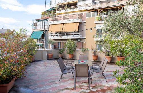 Filopappou Apartment | 150 m² Apartment ∙ 3 bedrooms ∙ 6 guests