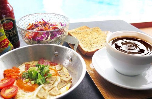 Surin Bed & Breakfast | 150 m² Bed and breakfast ∙ 3 bedrooms ∙ 6 guests
