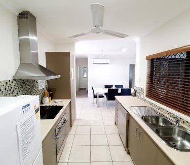 Currajong Bed & Breakfast | 150 m² Bed and breakfast ∙ 3 bedrooms ∙ 8 guests