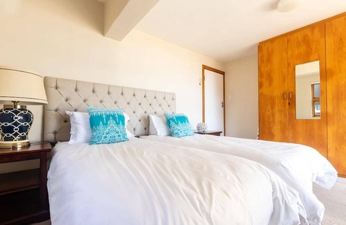 Herolds Bay Bed & Breakfast | 150 m² Bed and breakfast ∙ 4 bedrooms ∙ 127 guests