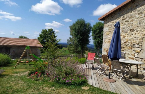 Riotord Cottage | 150 m² Cabin ∙ 4 bedrooms ∙ 9 guests