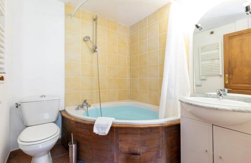 Le Bettaix Ski Chalet | 150 m² Chalet ∙ 7 bedrooms ∙ 15 guests