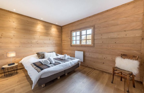 Saint-Jorioz Ski Chalet | 150 m² Chalet ∙ 4 bedrooms ∙ 7 guests