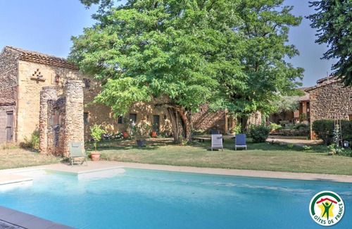 Montoison House | 150 m² Gîte ∙ 3 bedrooms ∙ 6 guests