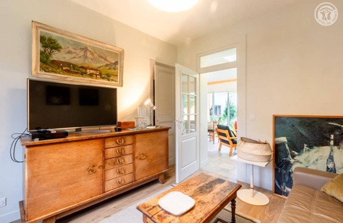 Aix-les-Bains House | 150 m² Gîte ∙ 5 bedrooms ∙ 8 guests
