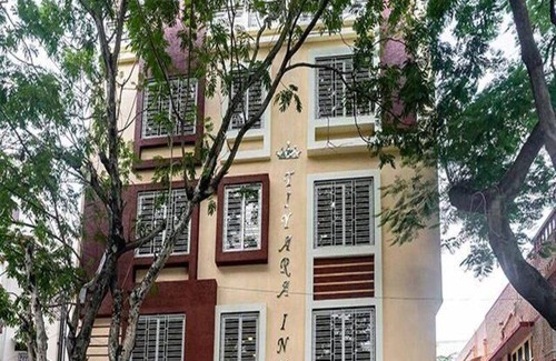 Sector II Hotel | 150 m² Hotel ∙ 2 guests