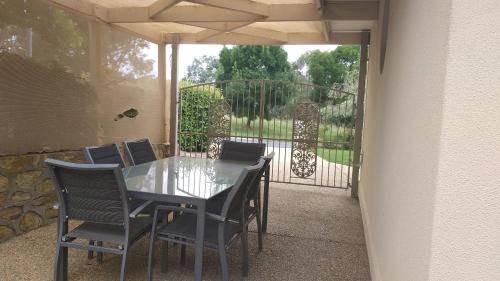 Nicholls House | 150 m² House ∙ 2 bedrooms ∙ 5 guests