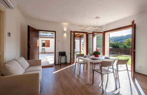 Mogliano House | 150 m² House ∙ 2 bedrooms ∙ 6 guests
