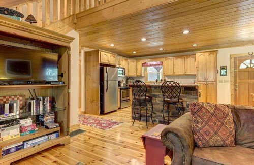 Eagle Mountain House | 150 m² House ∙ 2 bedrooms ∙ 6 guests