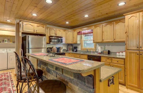 Eagle Mountain House | 150 m² House ∙ 2 bedrooms ∙ 6 guests