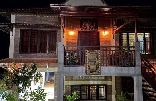 Khsach Kandal House | 150 m² House ∙ 3 bedrooms ∙ 6 guests