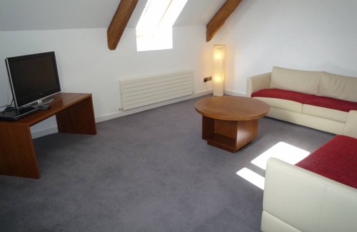 Castlemartyr House | 150 m² House ∙ 3 bedrooms ∙ 6 guests