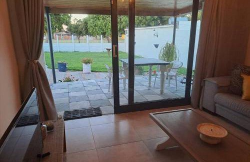 Kraaifontein House | 150 m² House ∙ 3 bedrooms ∙ 6 guests