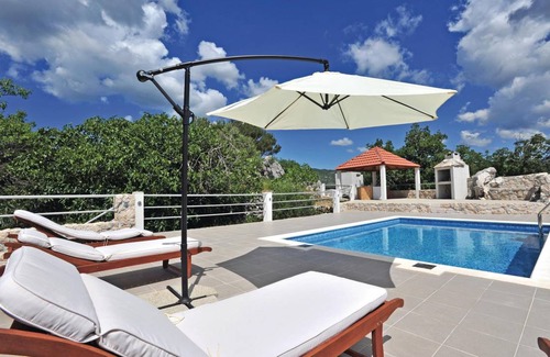 Kucice House | 150 m² House ∙ 4 bedrooms ∙ 8 guests