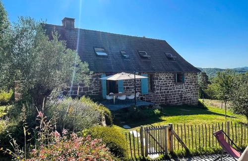 Coubjours House | 150 m² House ∙ 5 bedrooms ∙ 6 guests