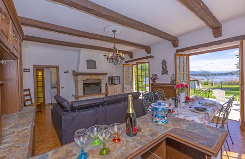 Cadrezzate Villa | 150 m² Villa ∙ 3 bedrooms ∙ 6 guests