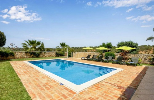 Alpouvar Villa | 150 m² Villa ∙ 3 bedrooms ∙ 6 guests