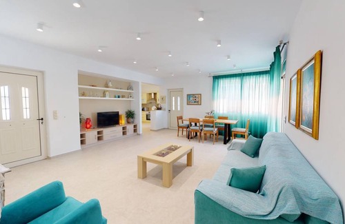 Kamilari Villa | 150 m² Villa ∙ 3 bedrooms ∙ 6 guests