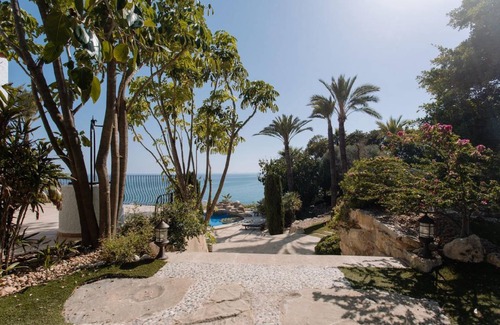 Villajoyosa House | 1500 m² House ∙ 5 bedrooms ∙ 10 guests