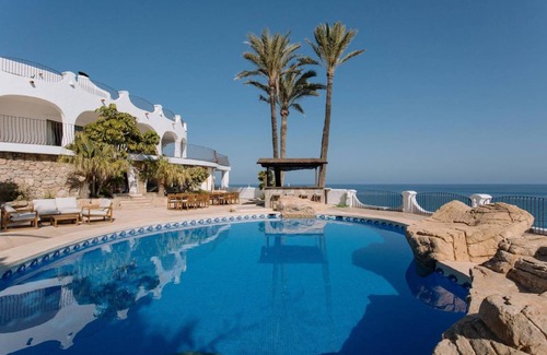 Villajoyosa House | 1500 m² House ∙ 5 bedrooms ∙ 10 guests