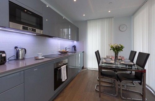 Walworth Apartment | 1505 WH - Eden Suite