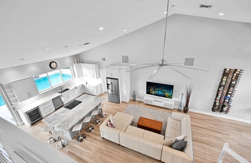 The Cove House | 1508 Managed by Brampton Park