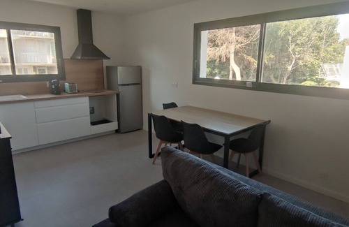 Mediterranee Apartment | 150M from sandy beach, T3 TEXAS apartment, air-conditioning, parking.