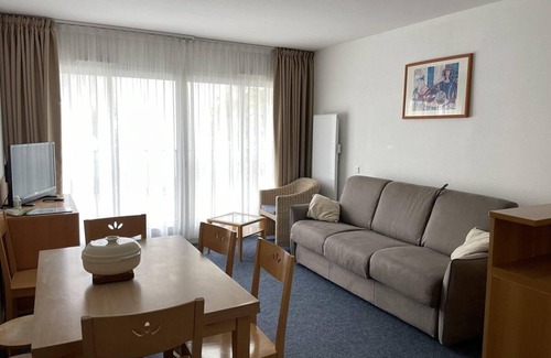 Eaux-Bonnes Apartment | 150m from ski slopes, 3rd floor, view ski slopes, fitness, swimming pool, sauna, tv, ski locker
