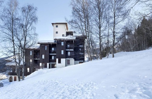 Montchavin Apartment | 150m from ski slopes, 5th floor, view mountain, tv, ski locker, 47m², Montchavin La Plagne