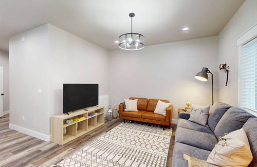 Ashton House | 151 m² House ∙ 3 bedrooms ∙ 10 guests