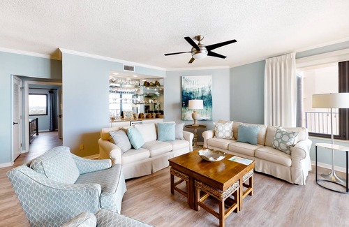 Orange Beach Condo | 152 m² Condo ∙ 3 bedrooms ∙ 8 guests