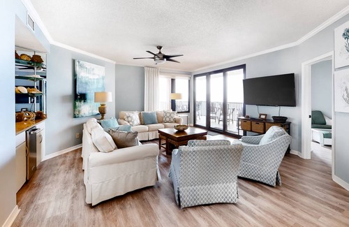 Orange Beach Condo | 152 m² Condo ∙ 3 bedrooms ∙ 8 guests