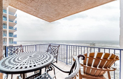 Orange Beach Condo | 152 m² Condo ∙ 3 bedrooms ∙ 8 guests
