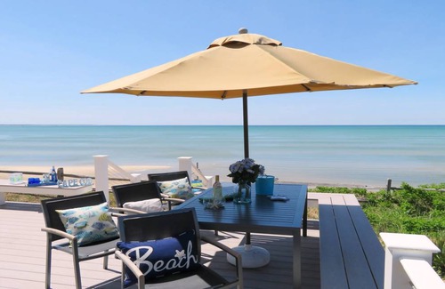 Eastham House | 152 m² House ∙ 3 bedrooms ∙ 8 guests