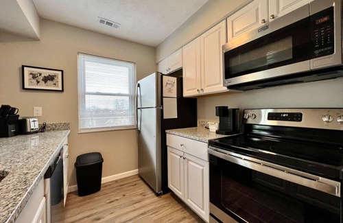Middletown Condo | 1520 L Bonita · TWO Bedroom Middletown Apartment FREE Laundry