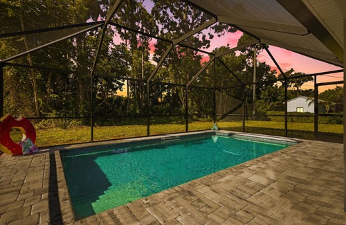 Englewood East House | 153 m² House ∙ 3 bedrooms ∙ 6 guests