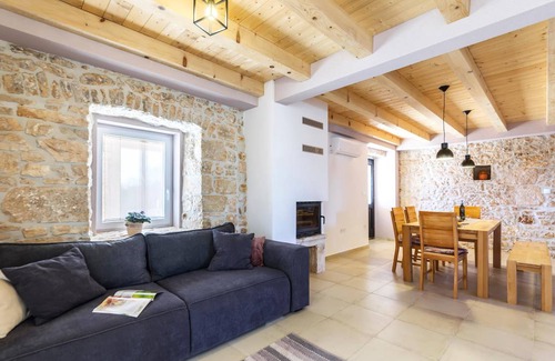 Cokuni House | 153 m² Maisonette ∙ 3 bedrooms ∙ 8 guests
