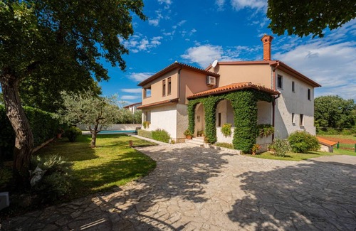 Pinezici Villa | 153 m² Villa ∙ 3 bedrooms ∙ 5 guests