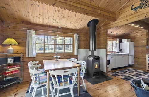 Oster Somarken House | 1533 Aakirkeby - Fyrreskoven 6