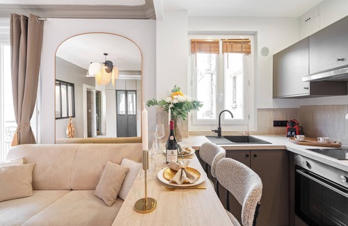 Bercy Apartment | 1536 Daumesnil